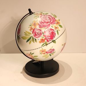 "NWT" Floral decorative globe